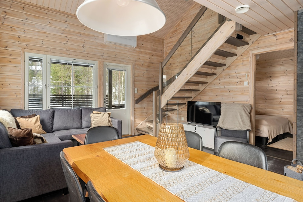 Skicamp 3 - Modern 3BR Villa in Pyhä