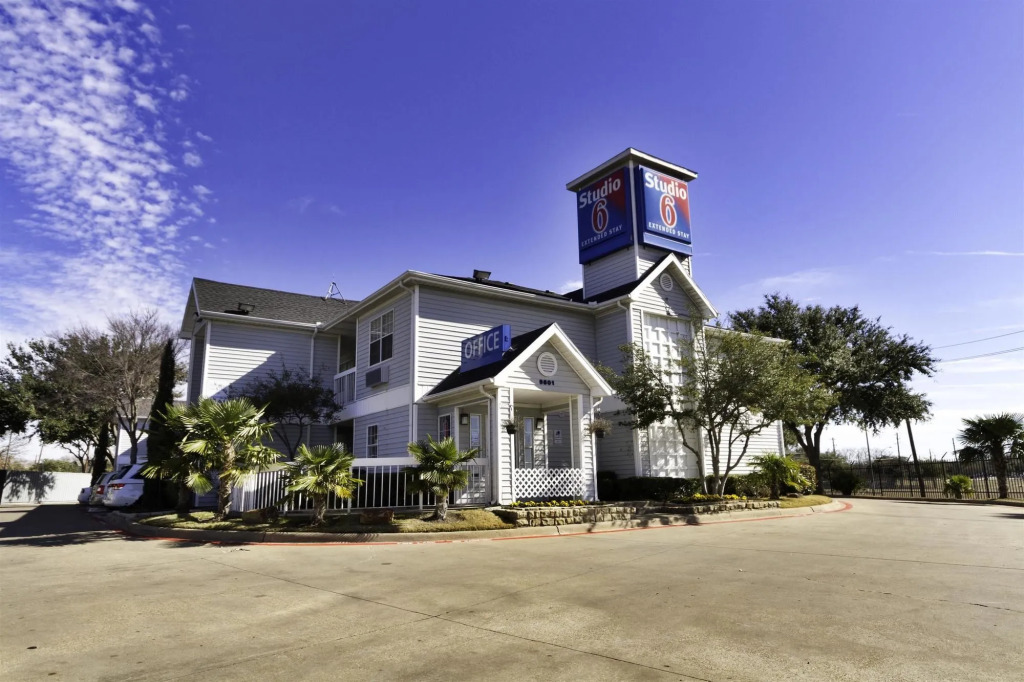 Studio 6 Dallas, TX - Garland - Northeast