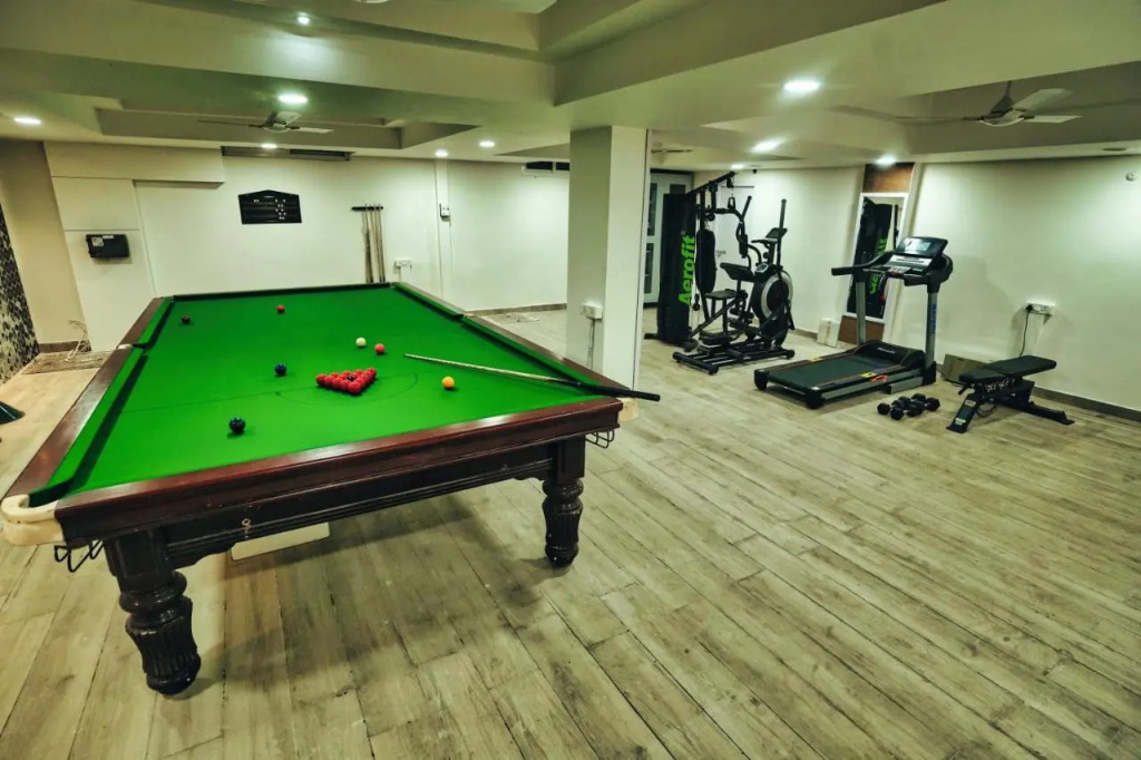 M Square Hotel