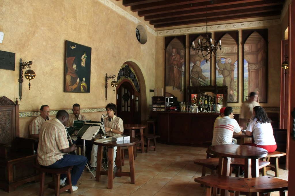 Hotel Los Frailes