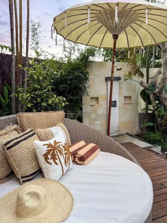 3BR Pavilion Pool Villa in Berawa, Canggu by Nusa Havens