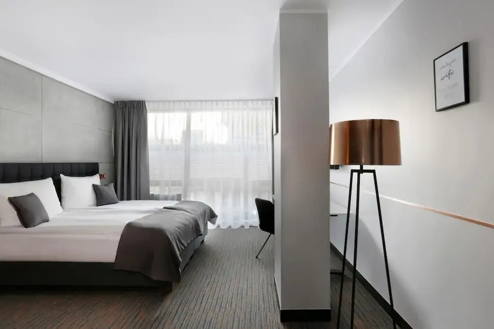 Link Hotel