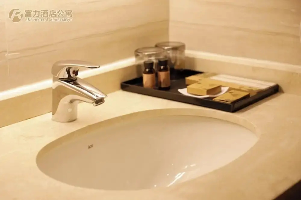 R&F Hotel and Apartment