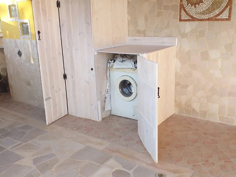 Traditional Holiday Home in Torre Dell'orso With Patio