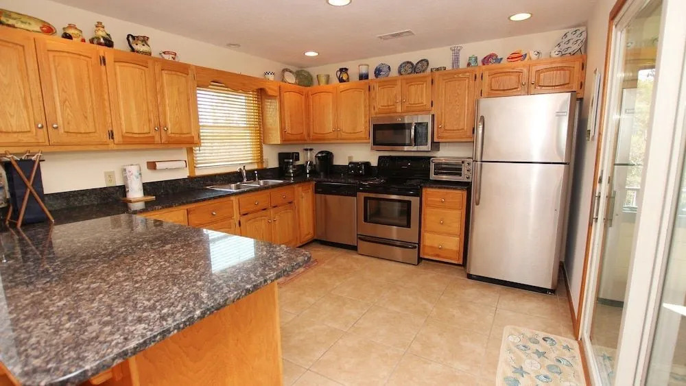 Sea Sisters - 4 Br Home