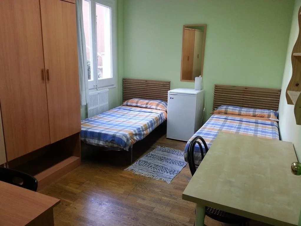 San Marius Muntaner  Hostel