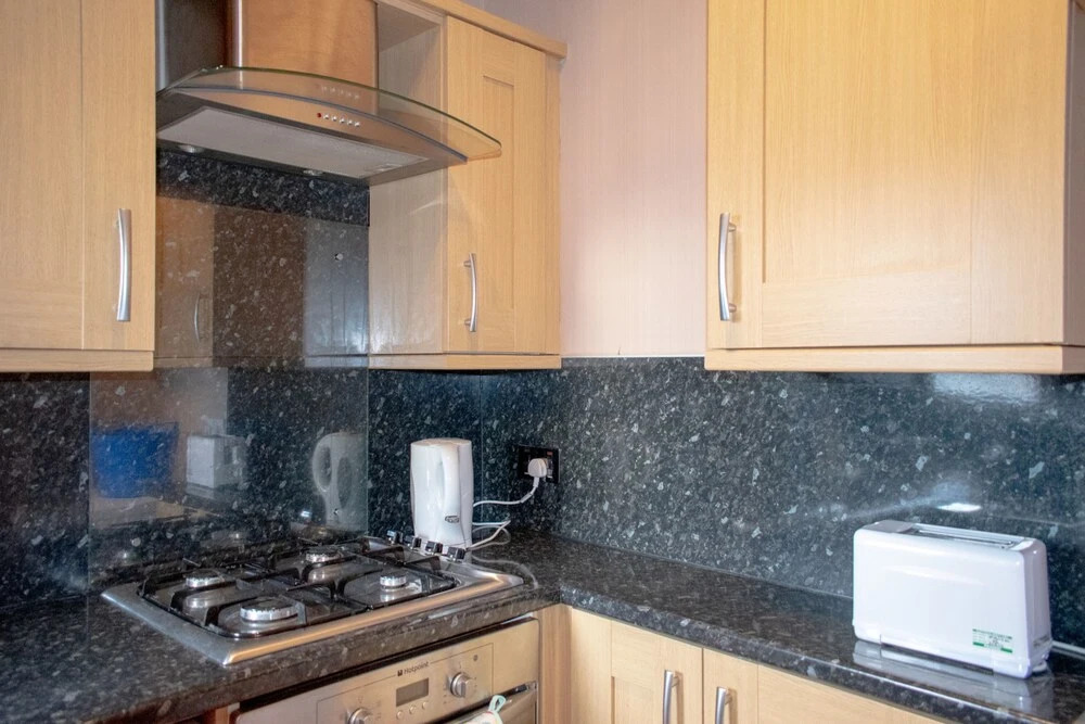 Cosy 2 Bedroom Edinburgh Apartment