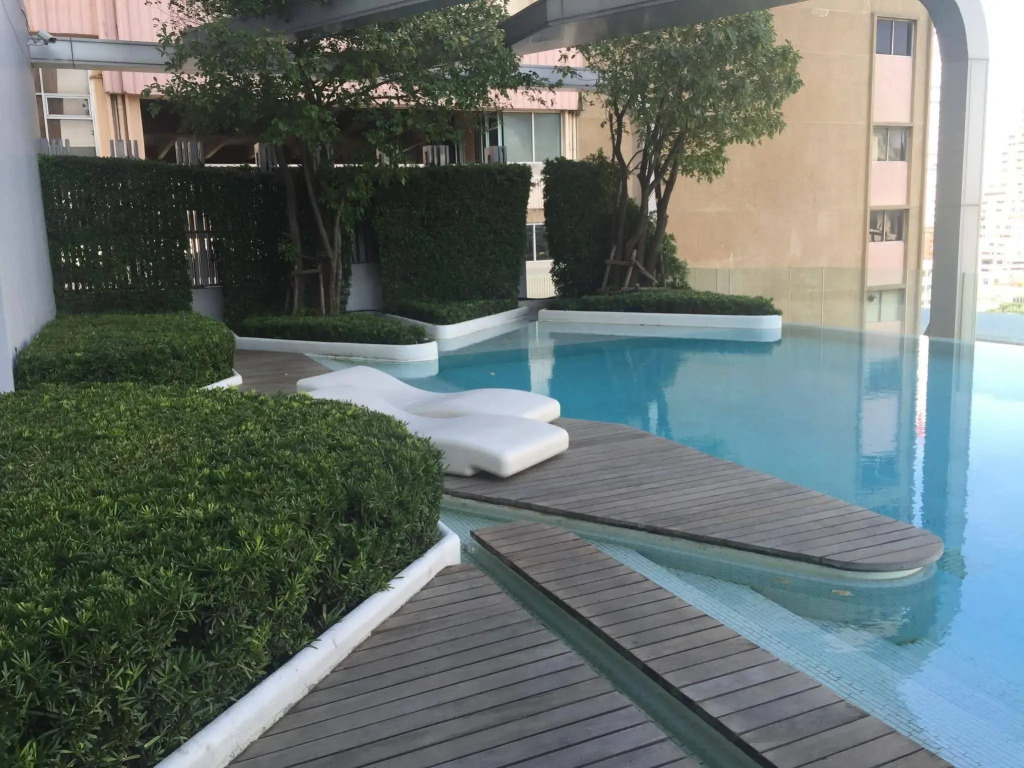 Bangkok Luxury Suites Pyne