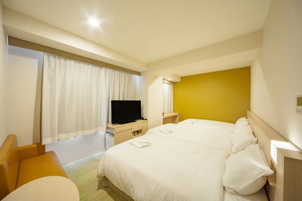 Sotetsu Fresa Inn Kyoto-Shijokarasuma