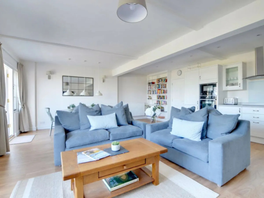 Harbour View 22728