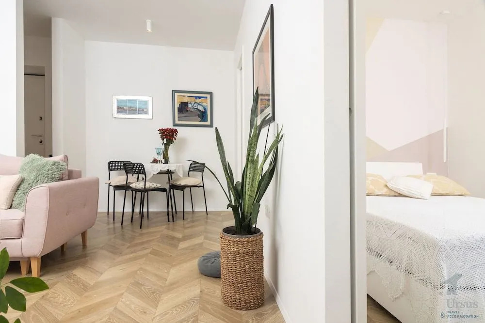Mina Apartment