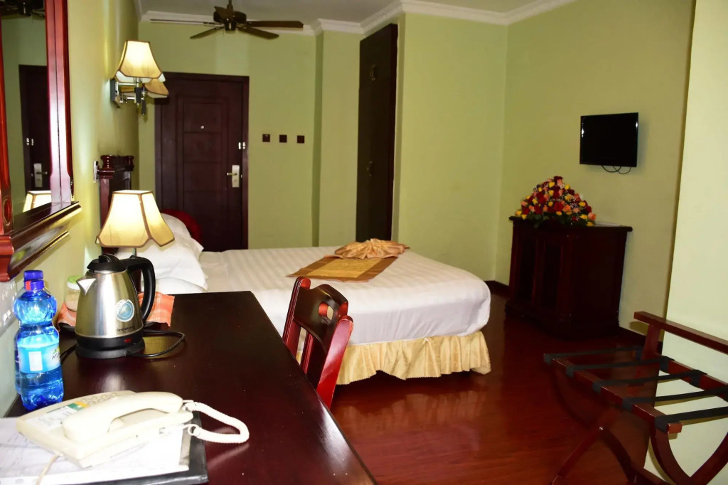 Trinity Hotel