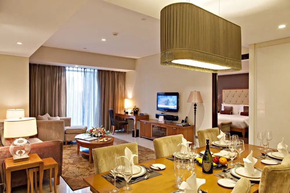 Oakwood Premier Manila
