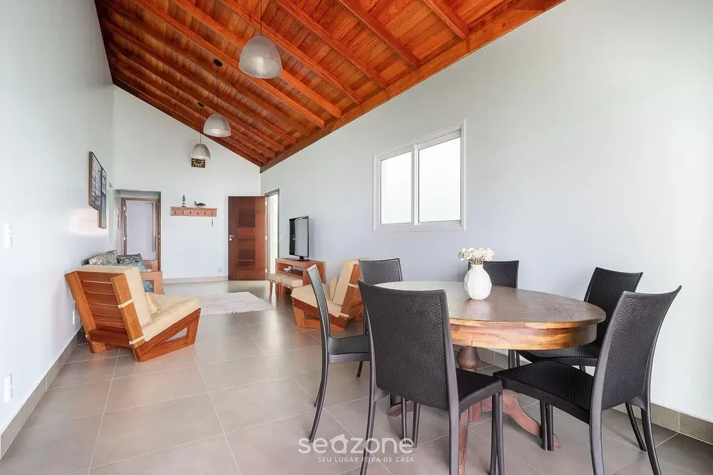 House on the Beachfront of Pereque SC Aaf378