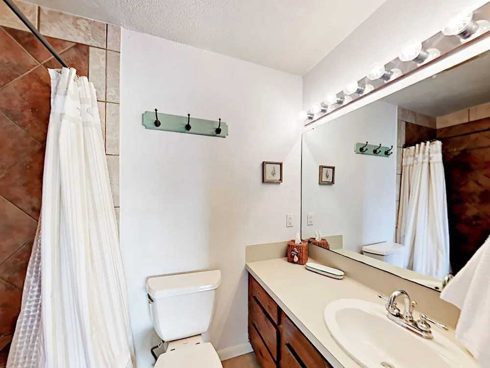 3BR w/ Pool & Big Gulf-view Deck Steps to Beach 3 Bedrooms 3 Bathrooms