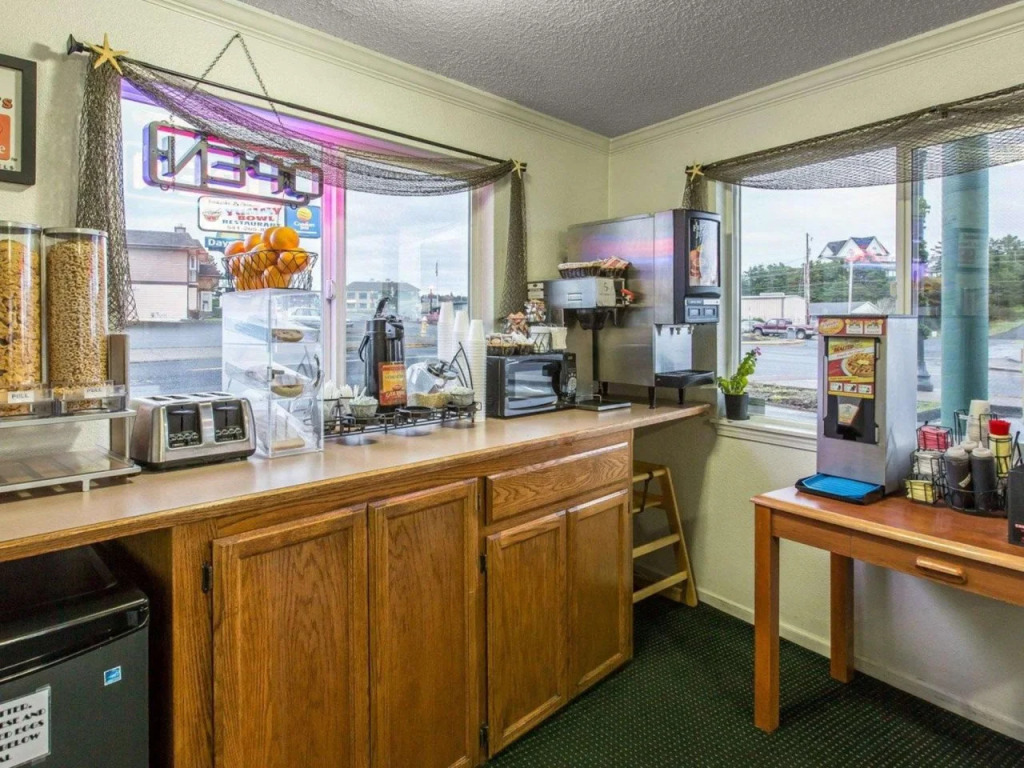 Econo Lodge Newport