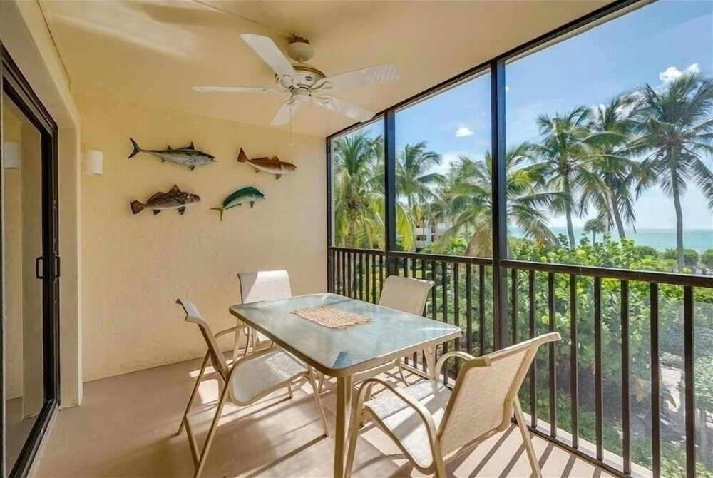 Sea Oats 236 2 Bedroom Home by RedAwning