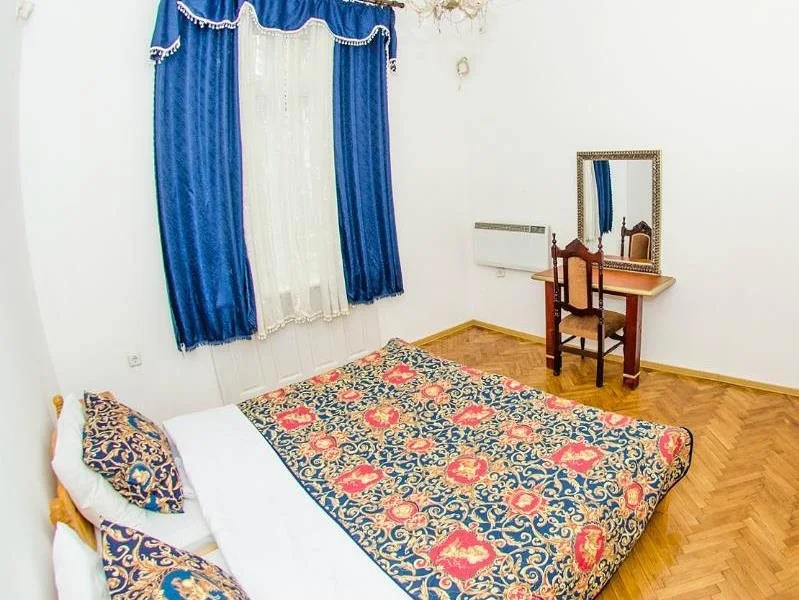Ivani Hostel and B&B