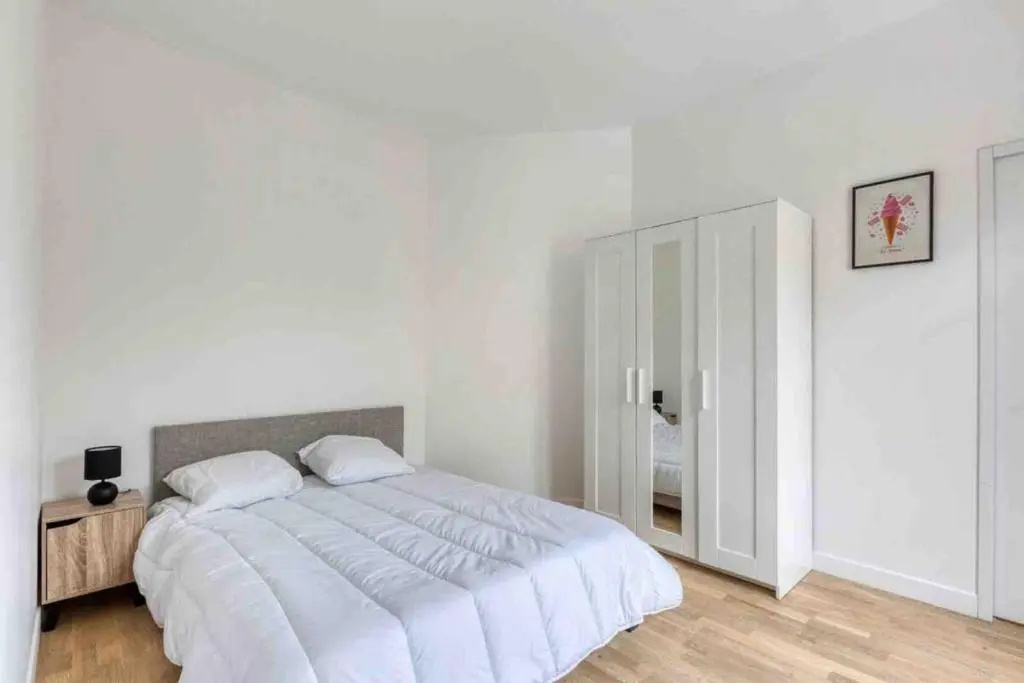 The New White Appart'Hôtel Vitry - Next to Paris