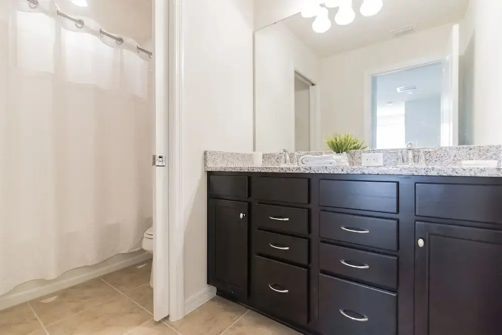 Solterra 5BR Townhome w Splash Pool