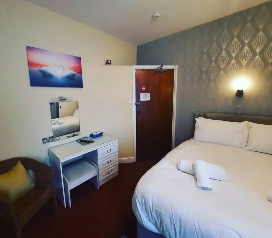 Penn House Hotel