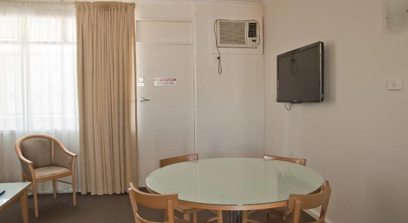 Taft Apartments