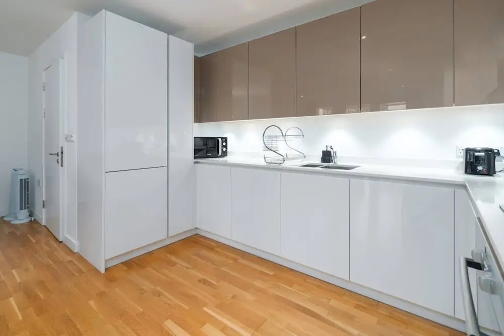 Stunning 3BR Flat in East Village W/balcony, Fits 9