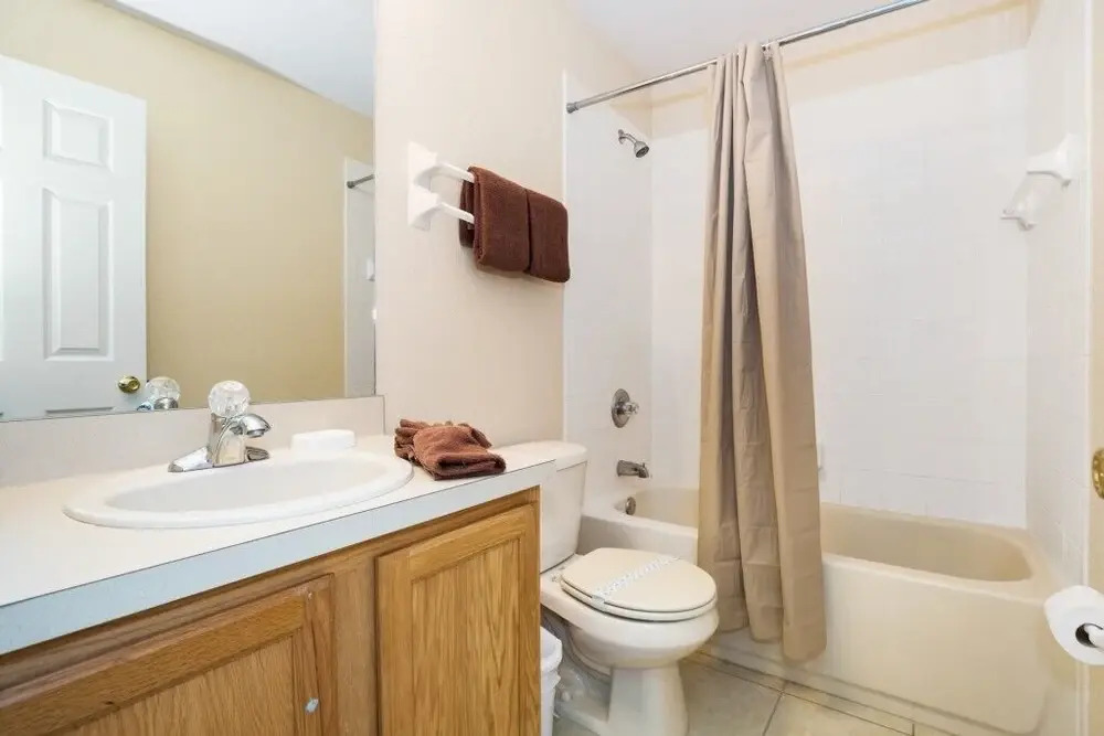 Old Town Retreat at Regal Oaks