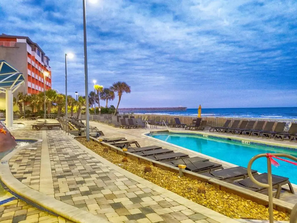 Ocean Front 3rd Floor 1BR