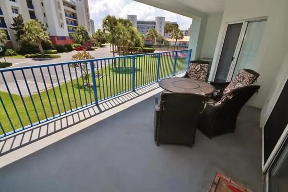 Oceanwalk 1-203 Apartment 2