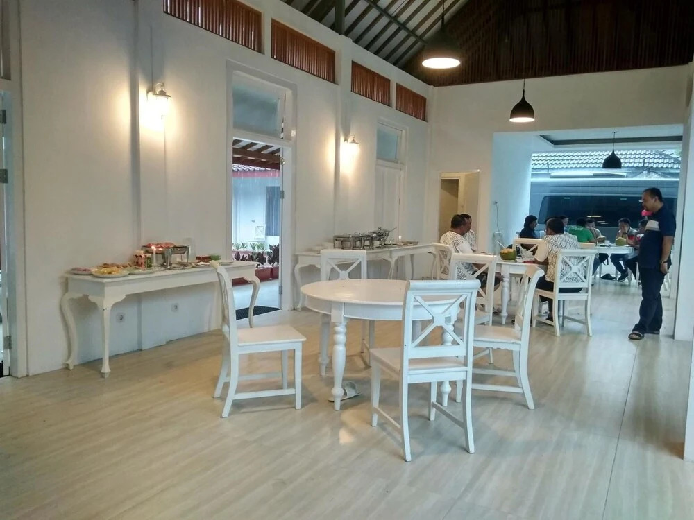 Sinom Borobudur Heritage Hotel