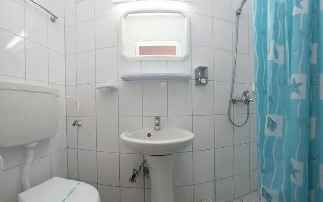 HOSTEL ATLANTIC cm