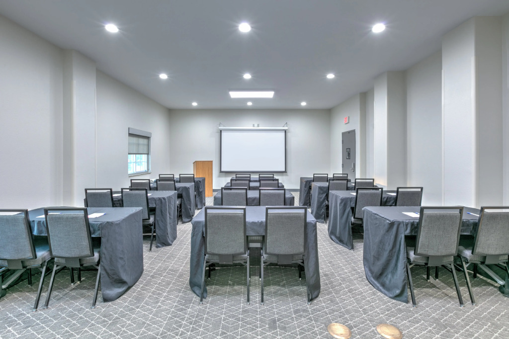 Candlewood Suites Lake Jackson by IHG