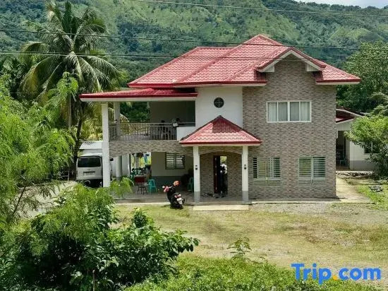 The Meadow View House