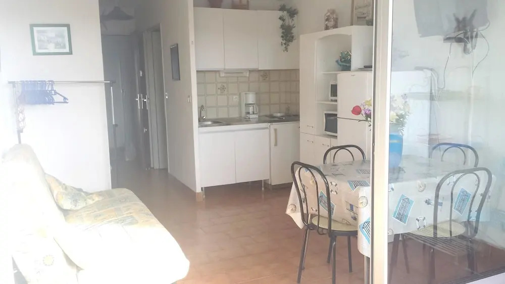 Studio in Sète - 600 m From the Beach