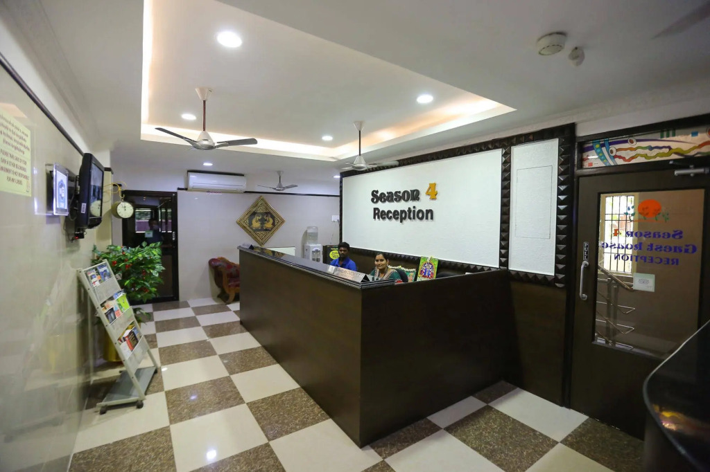 Season 4 Residences - Teynampet Near Apollo Hospital ,Balaji Dental, US Consulate