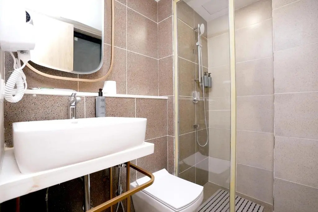 Hotel Limon & Banquet Sector 29, Gurgaon