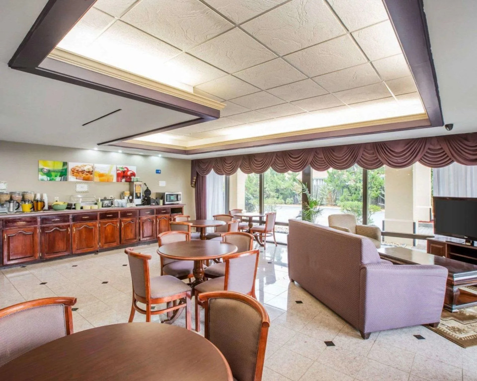 Quality Inn near Six Flags Douglasville
