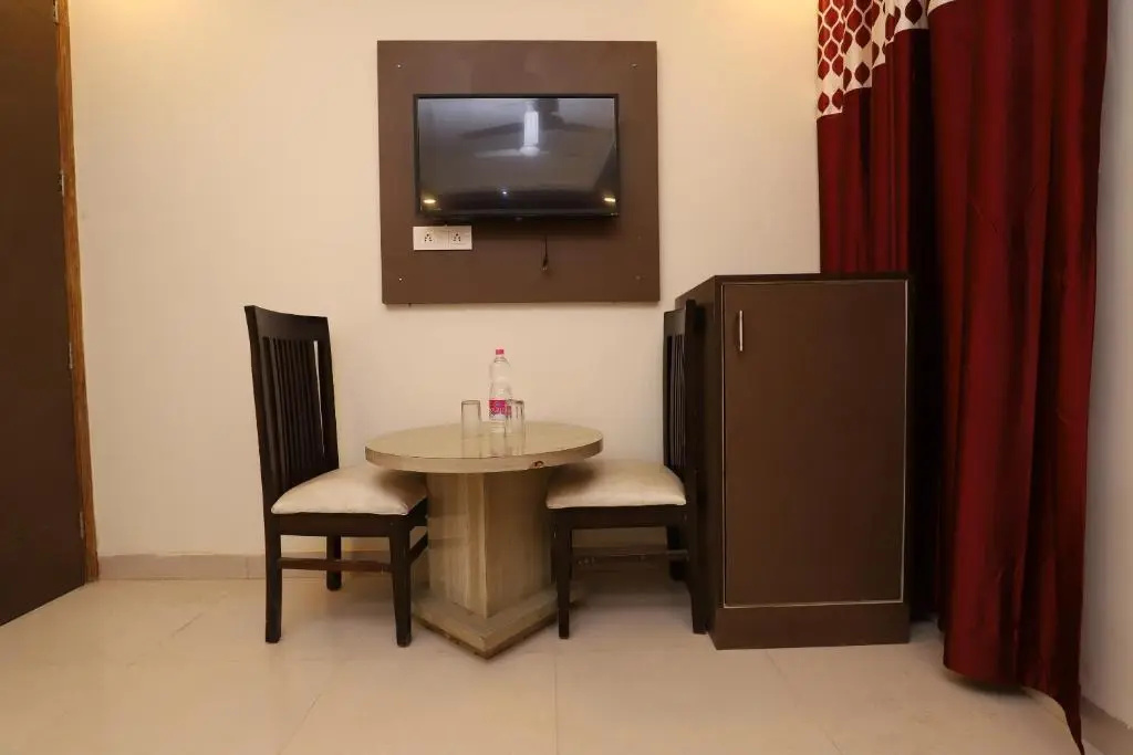 Hotel Airway Palace