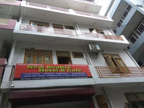 Bonfire Hostels Rishikesh