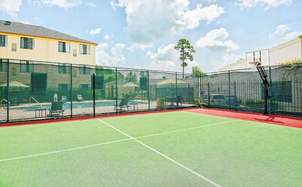 La Quinta Inn & Suites by Wyndham Houston North-Spring
