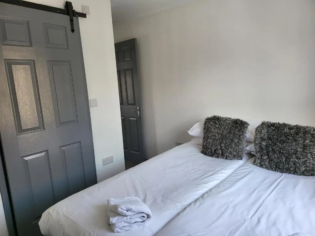 Vetrelax Colchester 3bedroom house