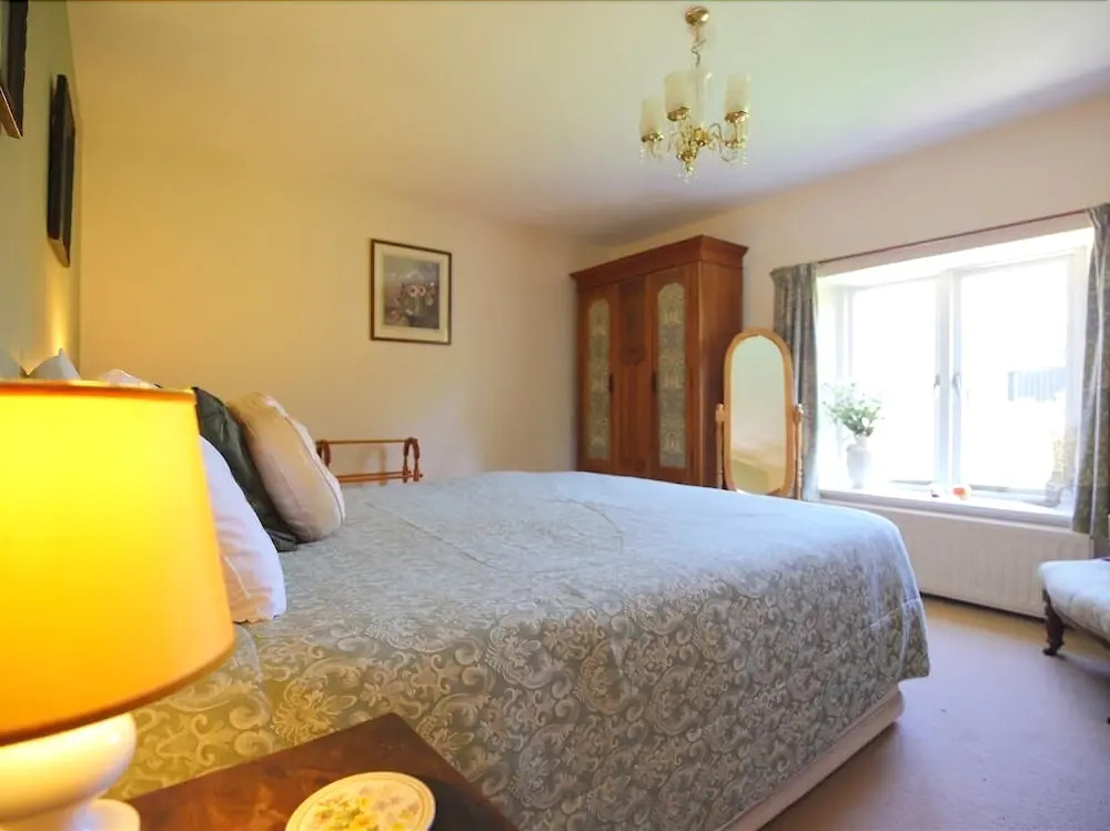 Rose Tree Cottage