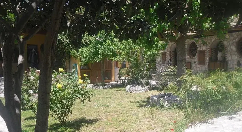Isa M. Guesthouse