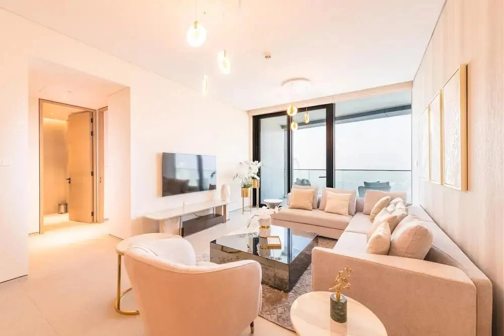 Sea View Urban Retreat in Address JBR