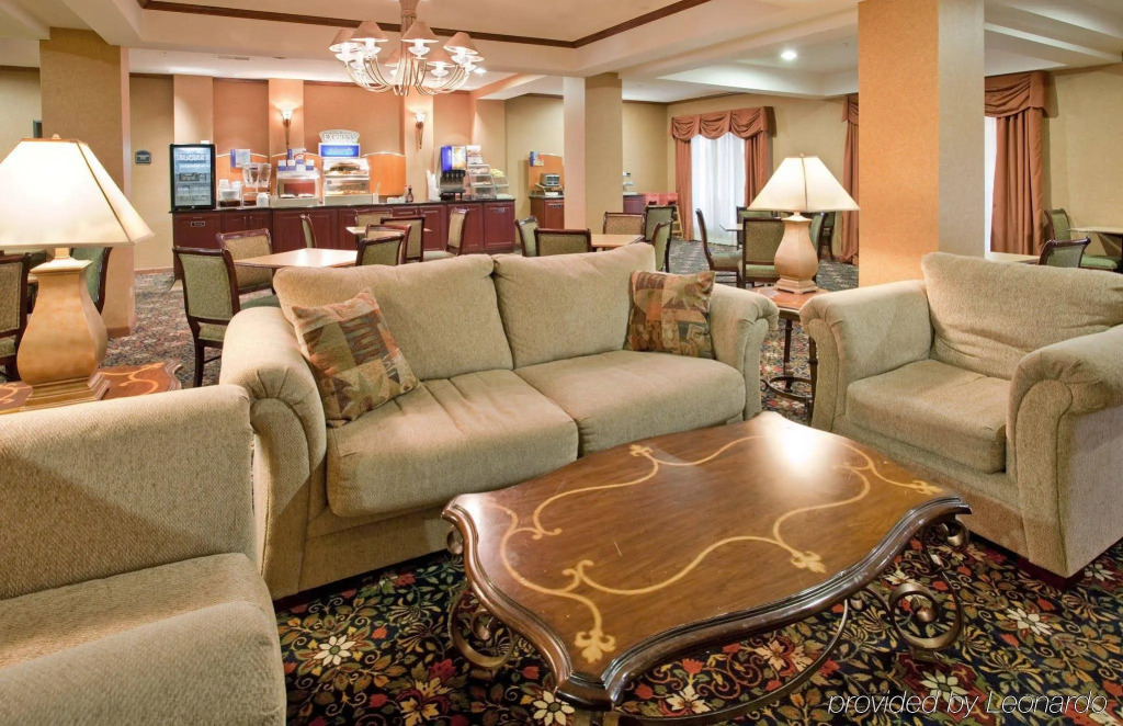 Holiday Inn Express & Suites OFallon-Shiloh by IHG