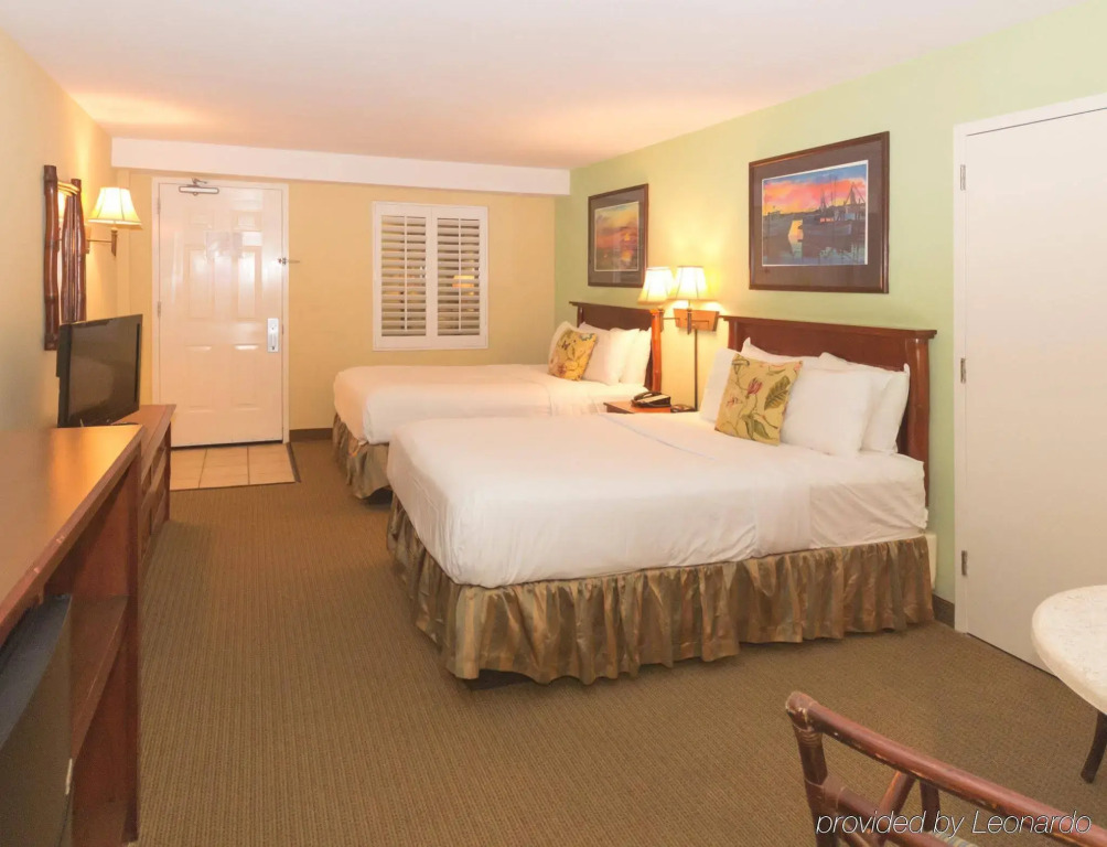 The Palms Oceanfront Hotel