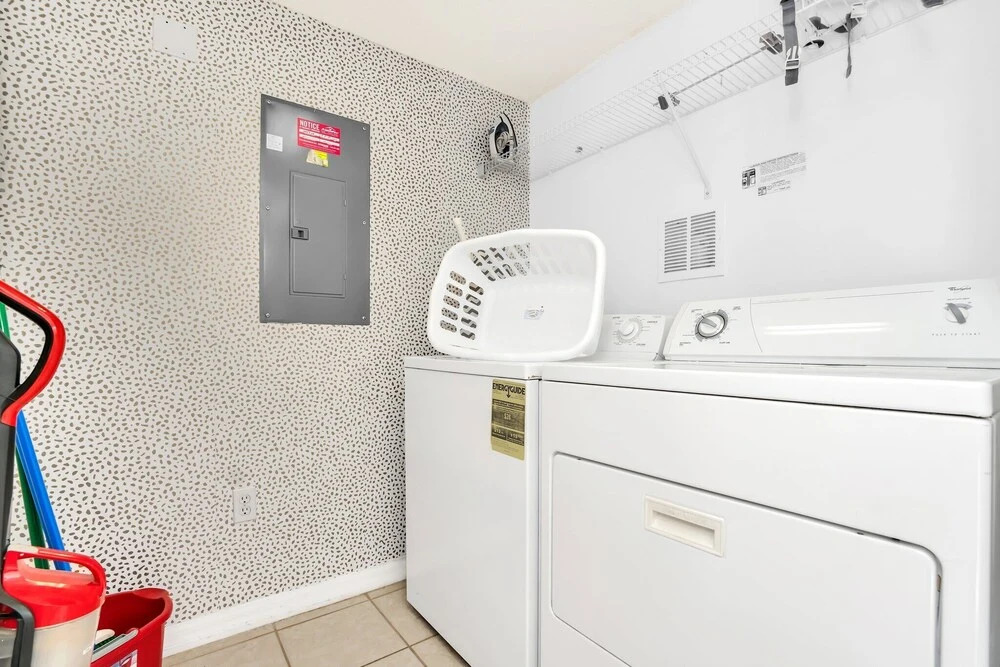 Newly Renovated Stylish Villa with Star Wars Mickey and Safari Themed Rooms #3TV4706