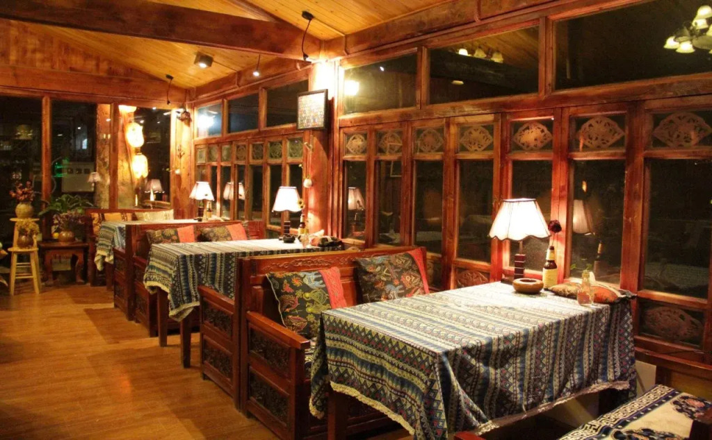 Mai Zhu Kung Gar Hotel