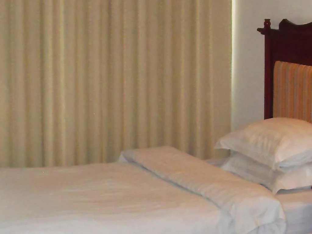 Gama Qumi Hotel